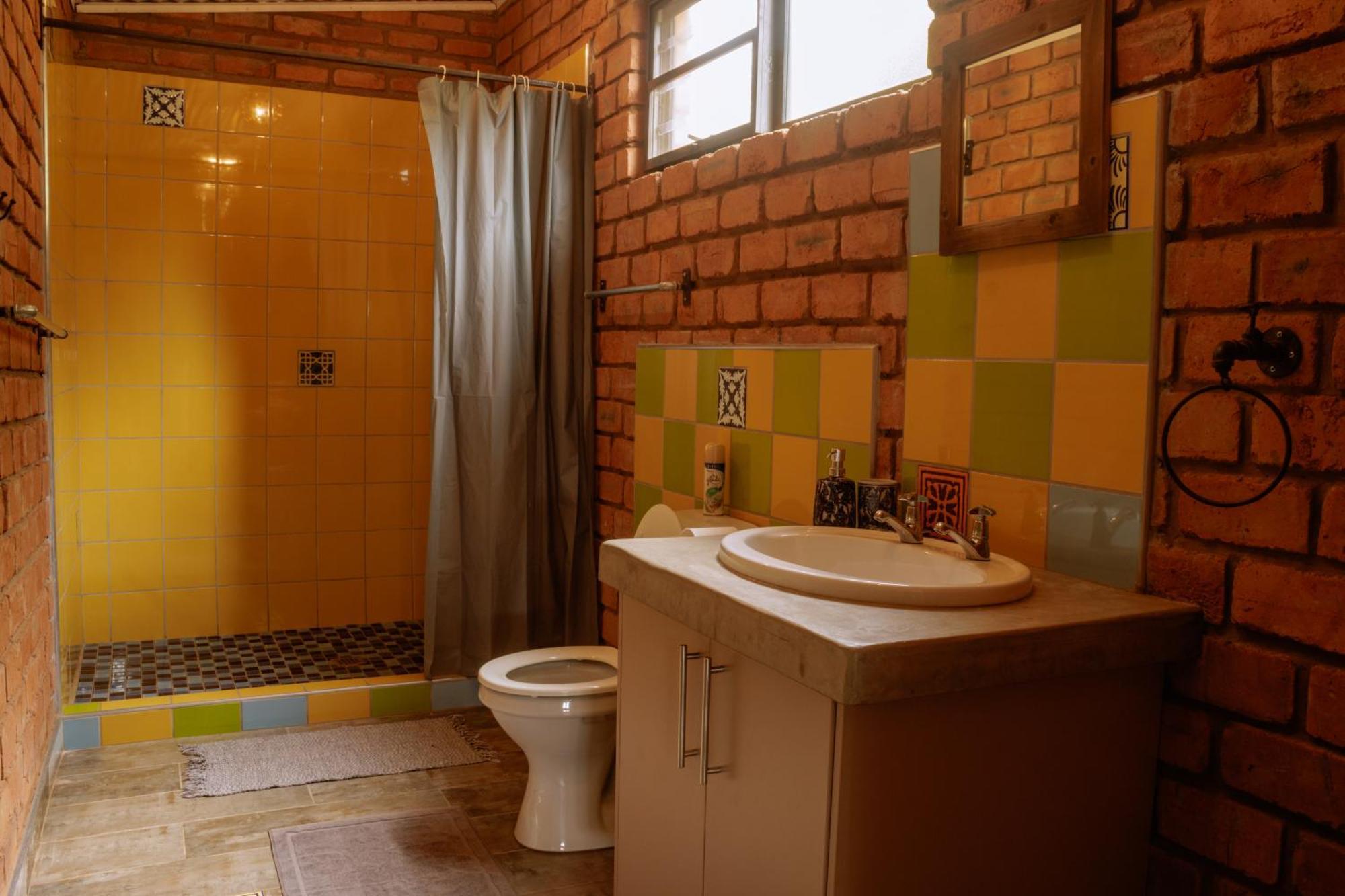 Otavi Vineyards Self-Catering & Camping ภายนอก รูปภาพ